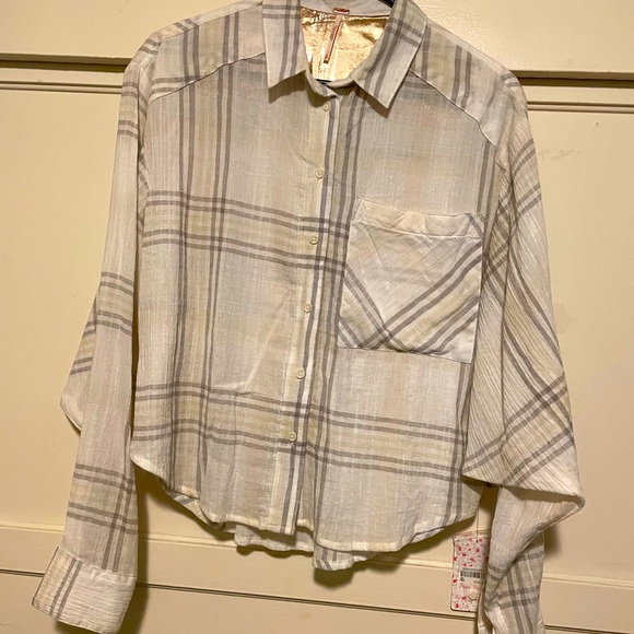 NWT Free People Oversized Button Down Stylish Shirt with Batwing Sleeves - Picture 1 of 10